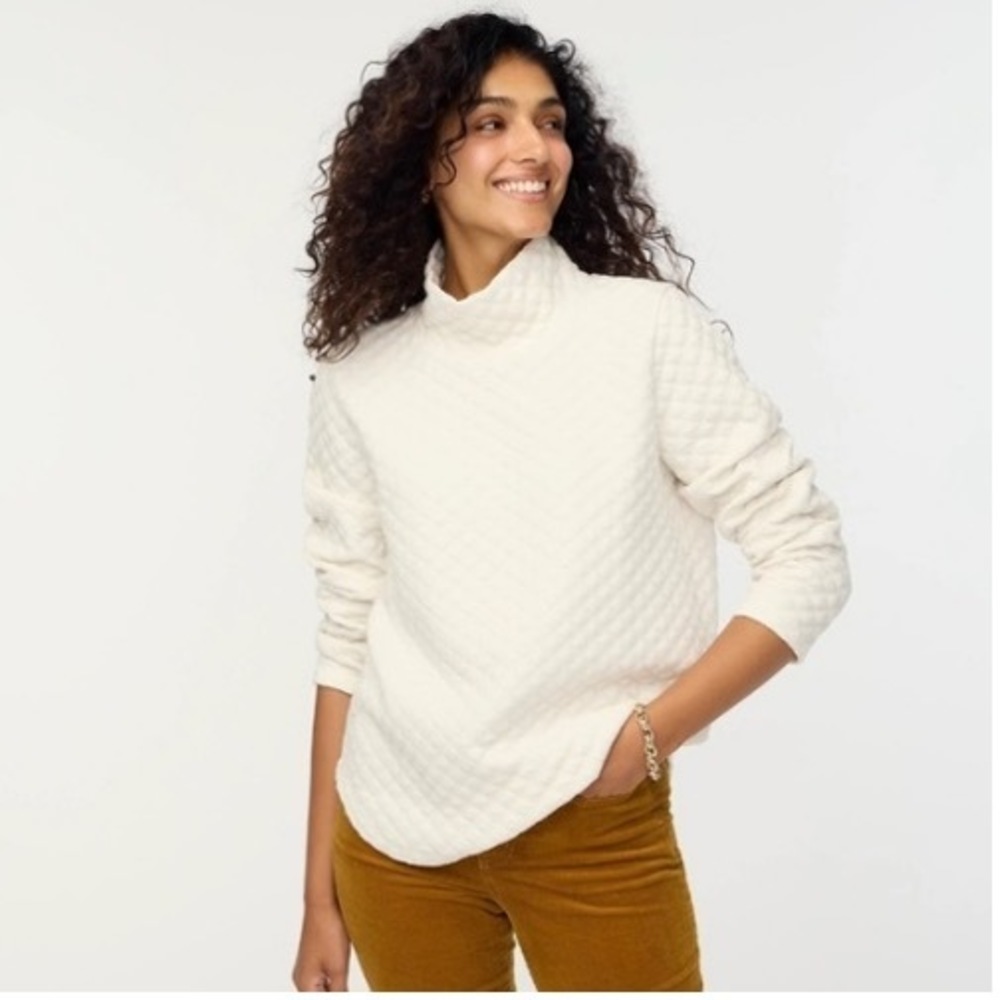 NWT JCREW Size S Quilted Mock Turtleneck Pullover Top‎ in Ivory